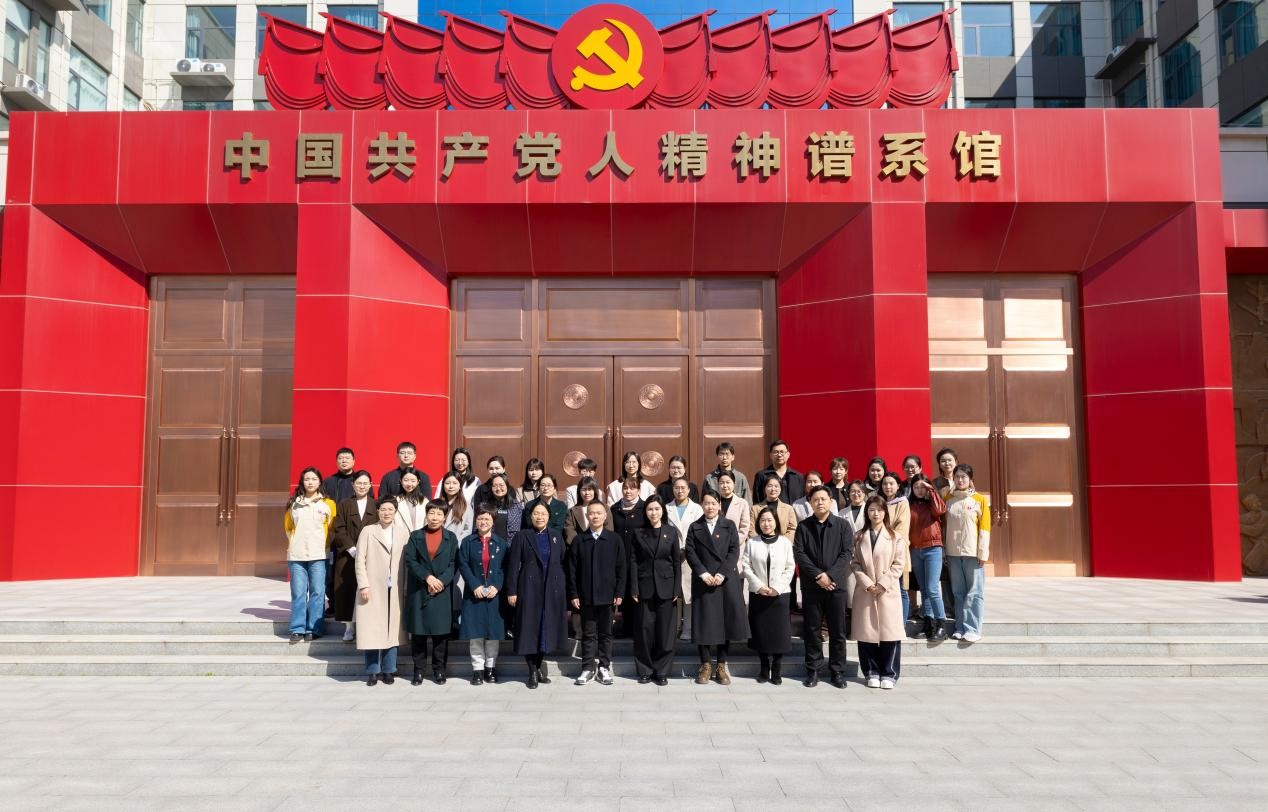 协同联动聚思政合力 七校共建促马院发展 郑州工商学院举办思想政治理论课建设座谈会