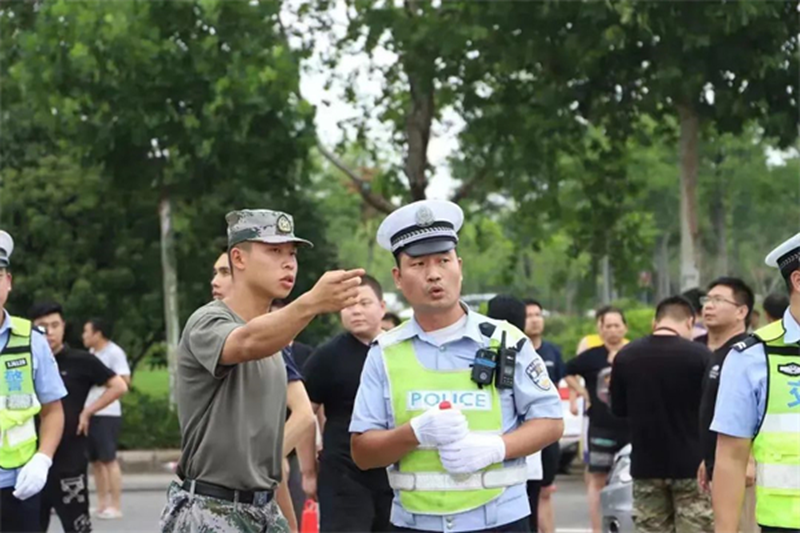 青春引路人 | 无数个骄傲时刻汇聚郑州工商学院，主打的就是一个“炫”！