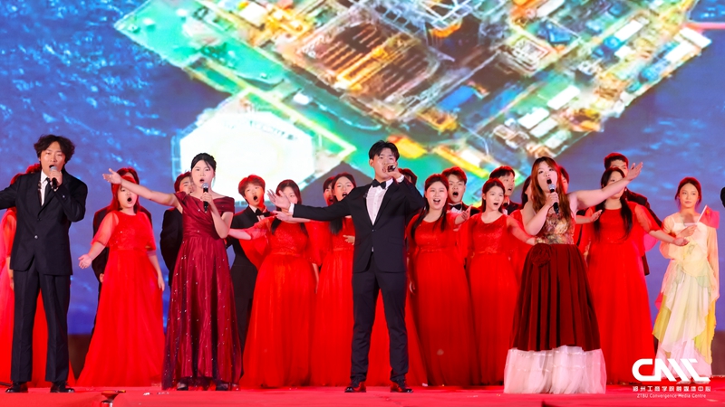 奋斗新征程，筑梦正当时——我校2024年“迎新生·庆国庆”文艺晚会成功举行