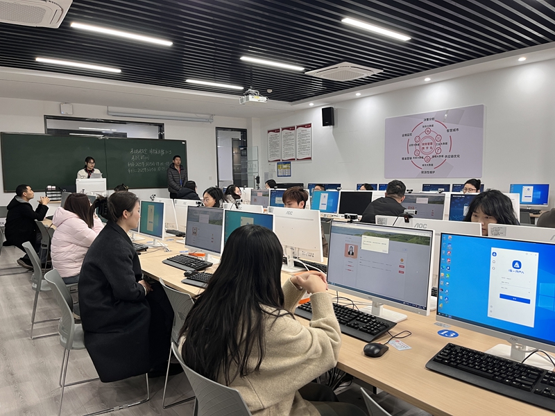 我校顺利完成2025年河南省高等学校教师资格理论测试工作